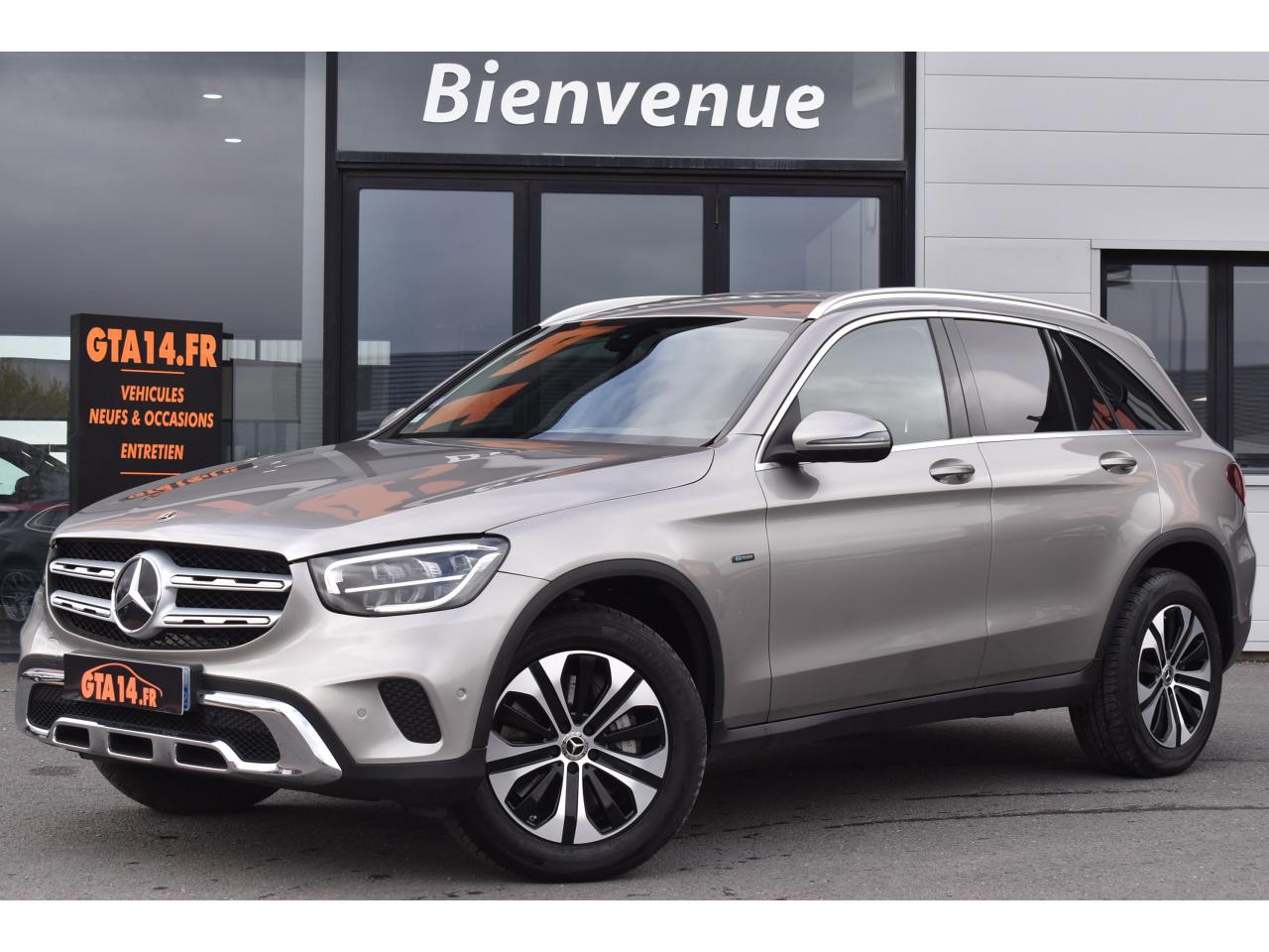 MERCEDES GLC
