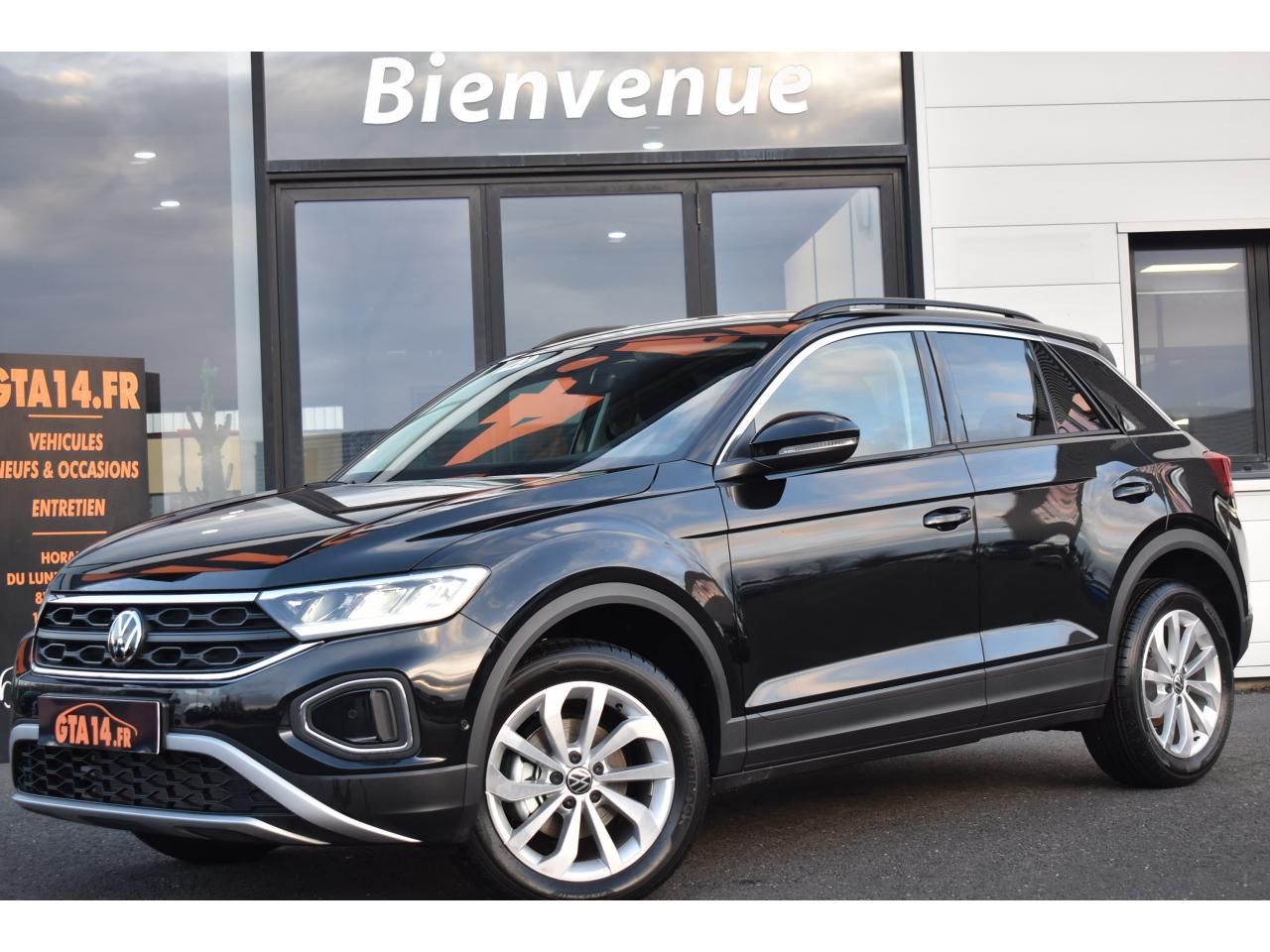 VOLKSWAGEN T-ROC