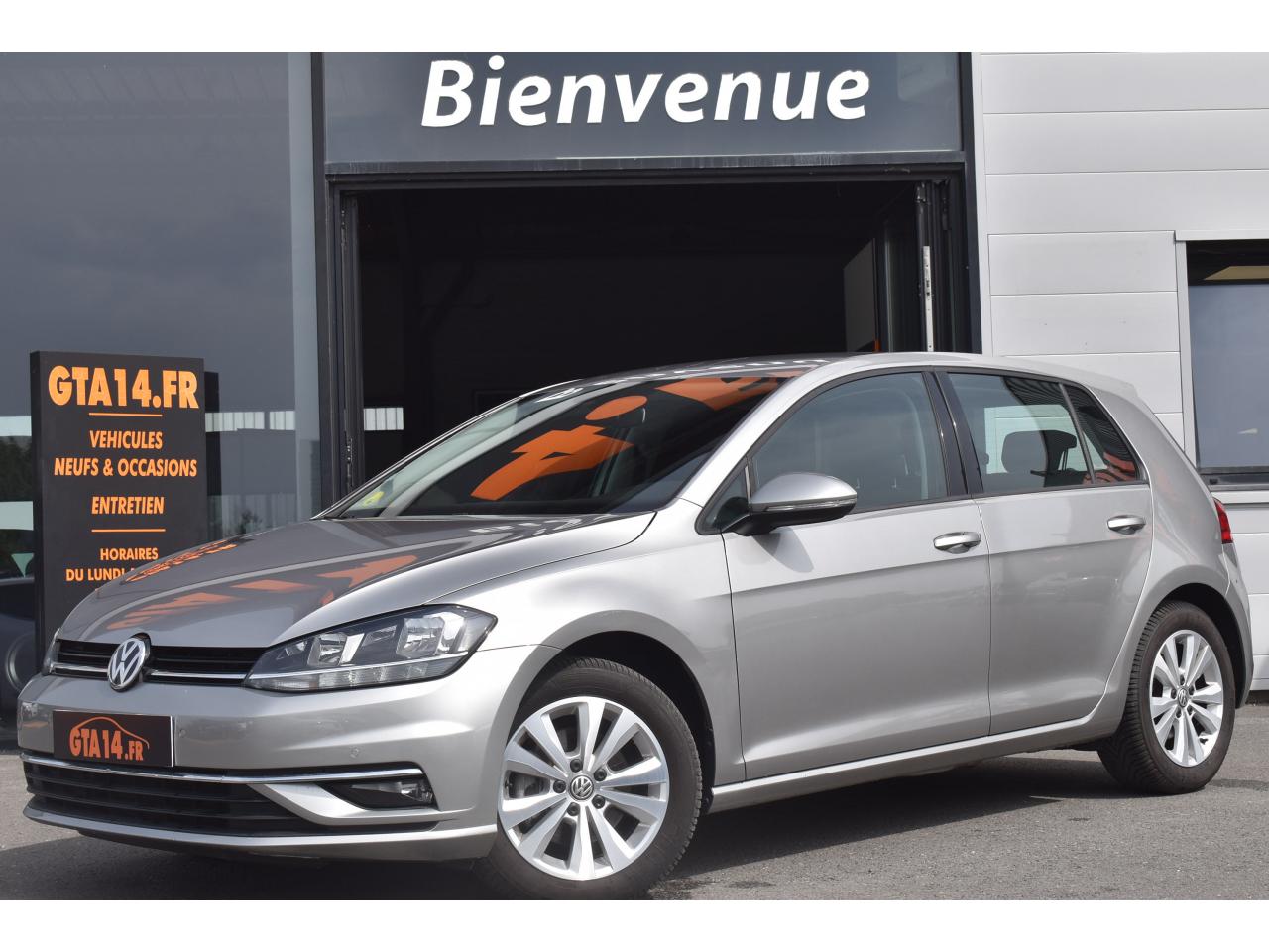VOLKSWAGEN GOLF BUSINESS