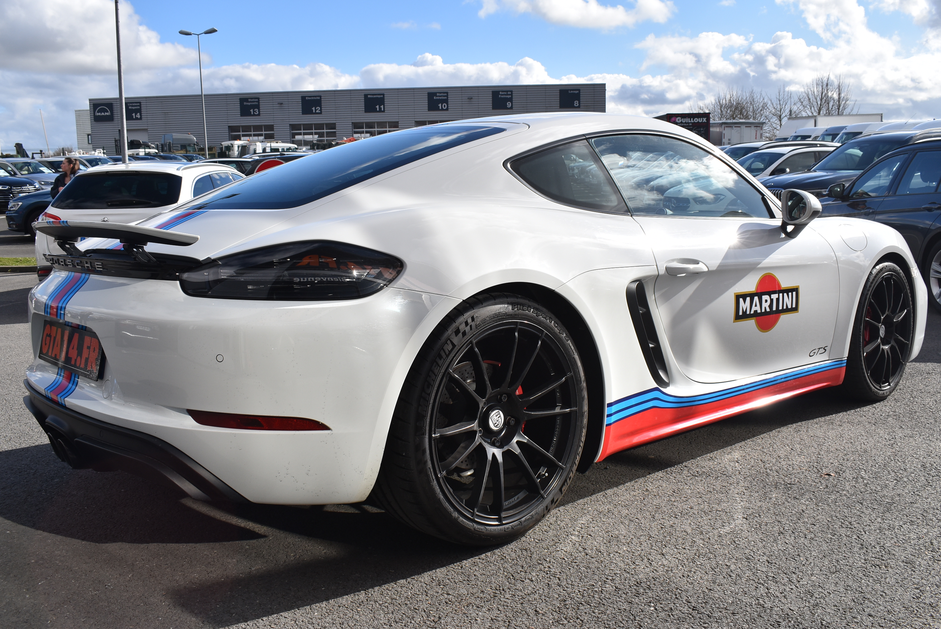 Thumbnail 2