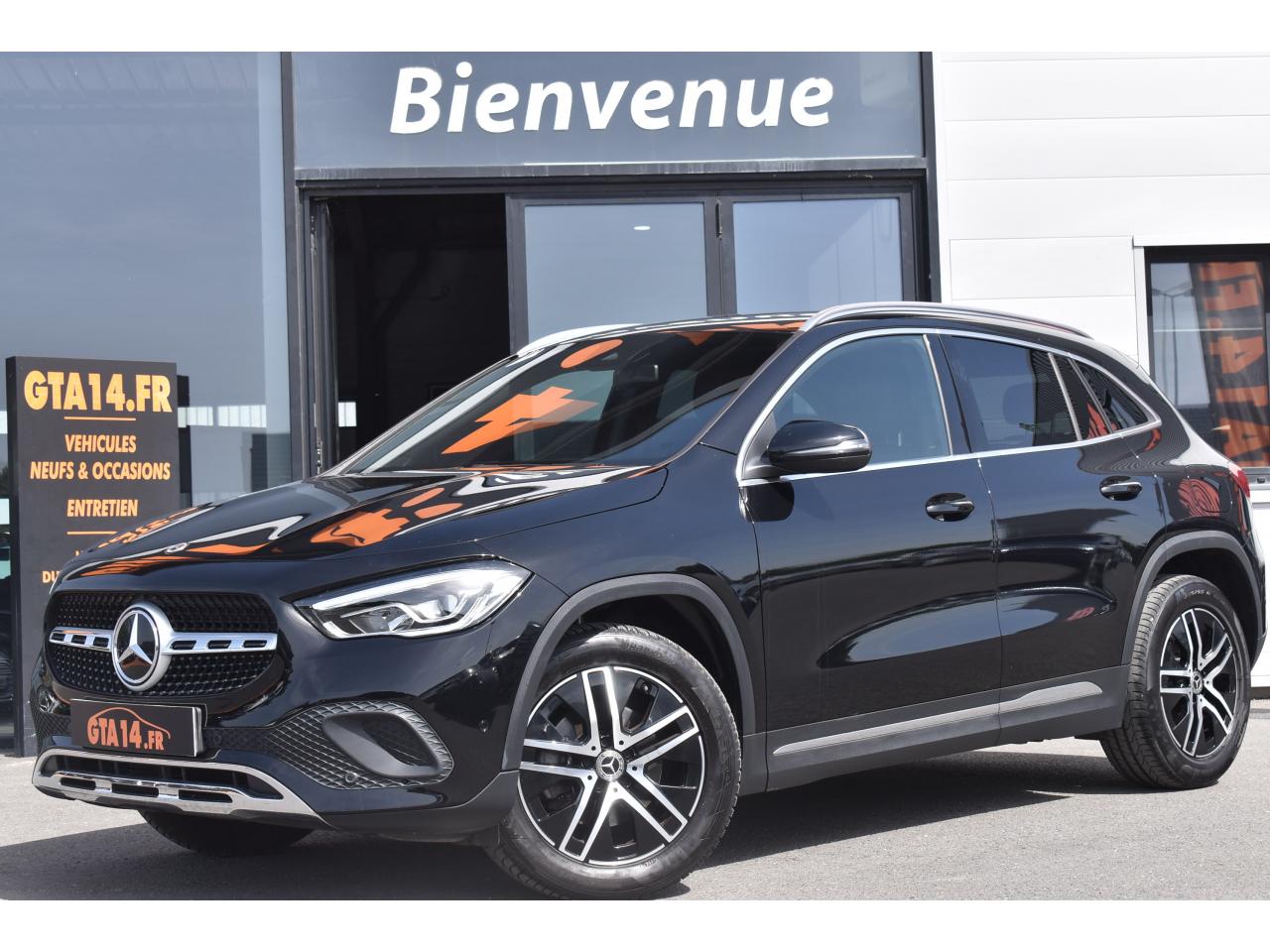 MERCEDES GLA