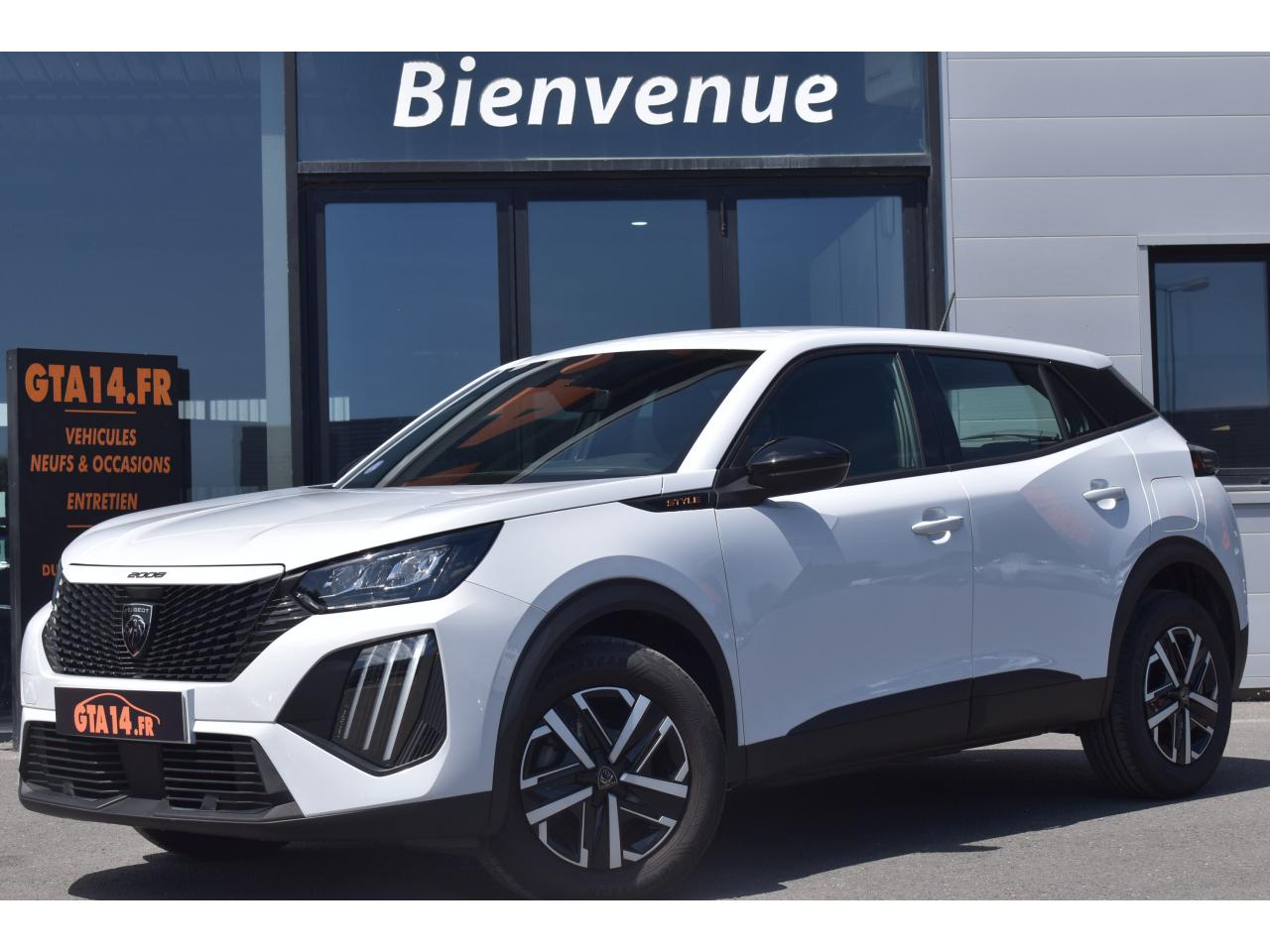 PEUGEOT 2008