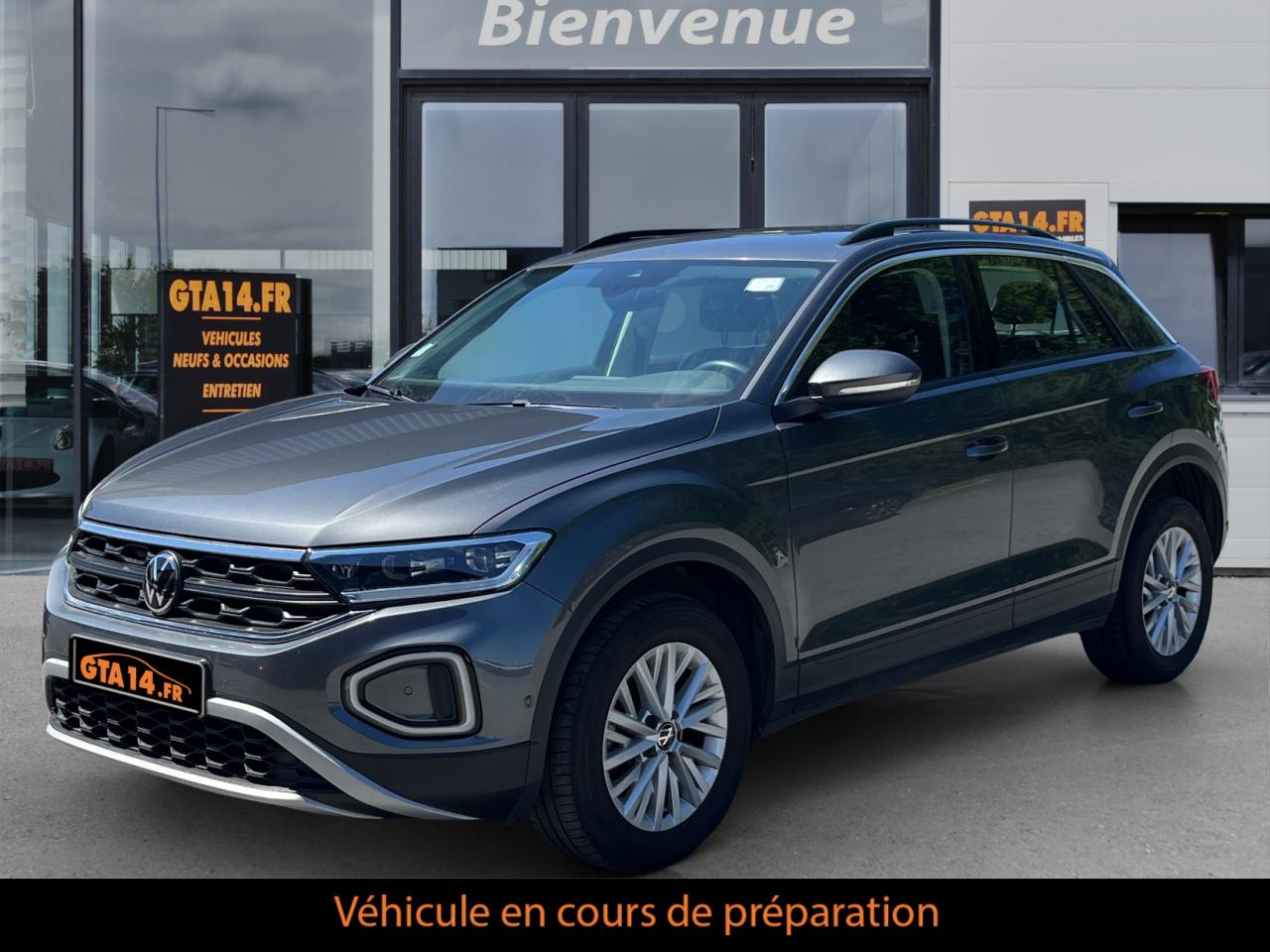 VOLKSWAGEN T-ROC
