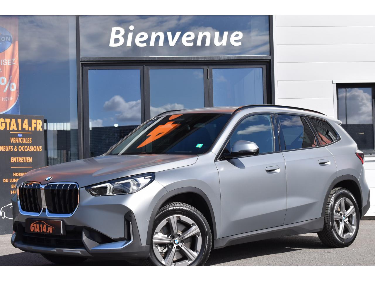 BMW X1 U11