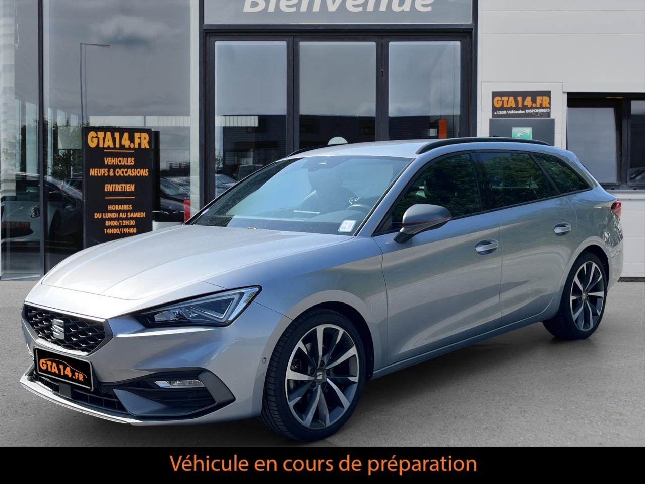 SEAT LEON