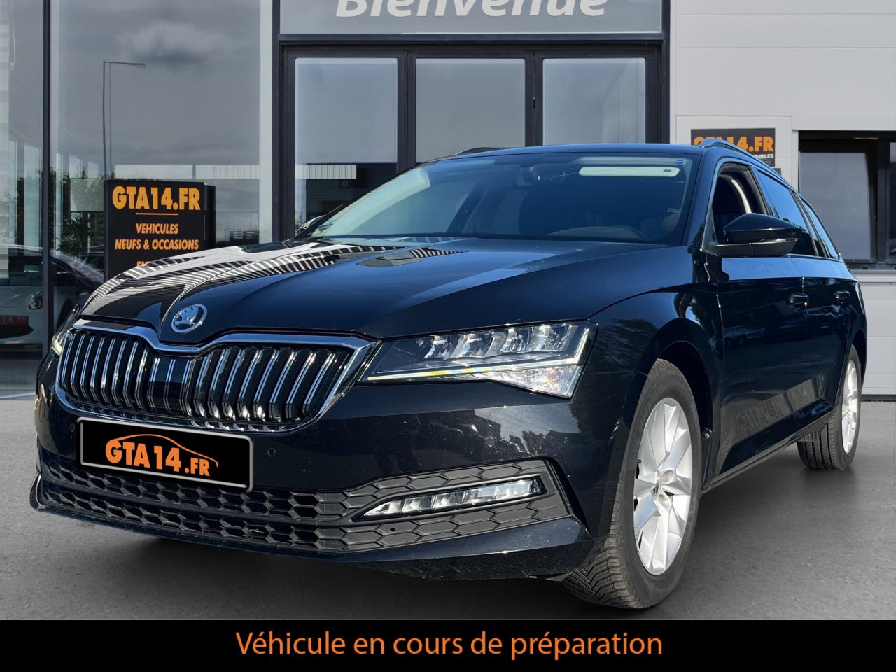 SKODA SUPERB