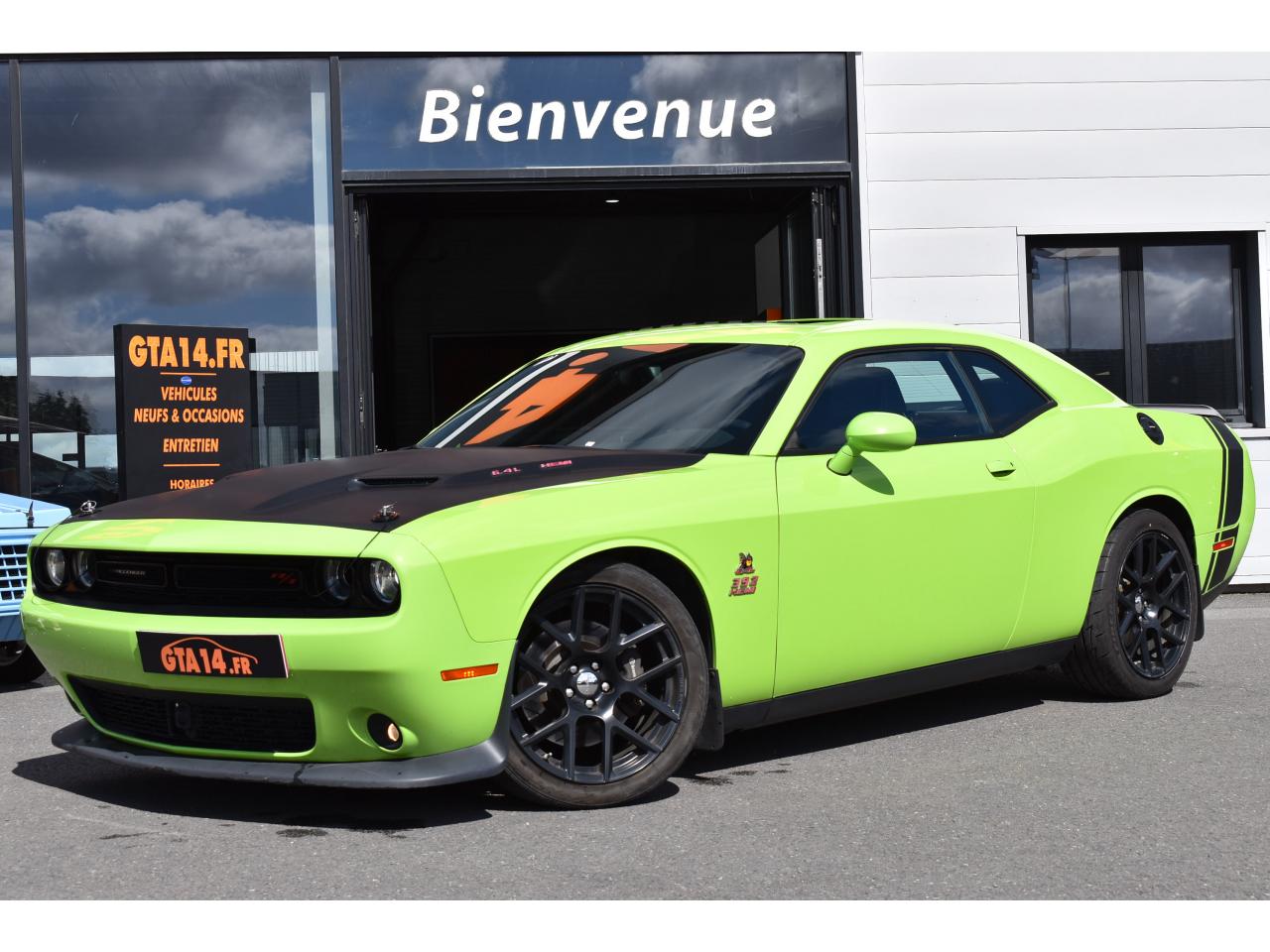DODGE CHALLENGER