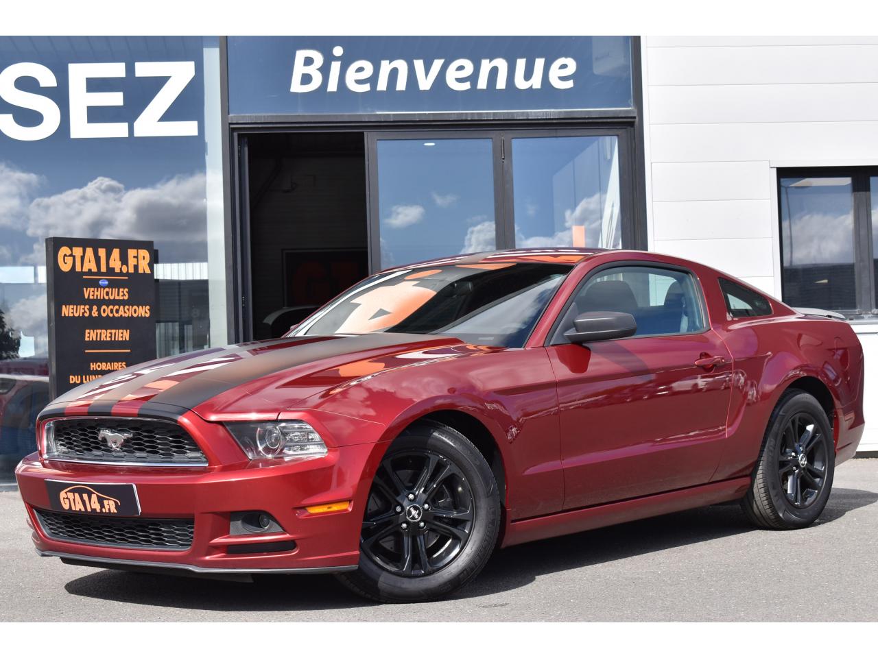 FORD MUSTANG