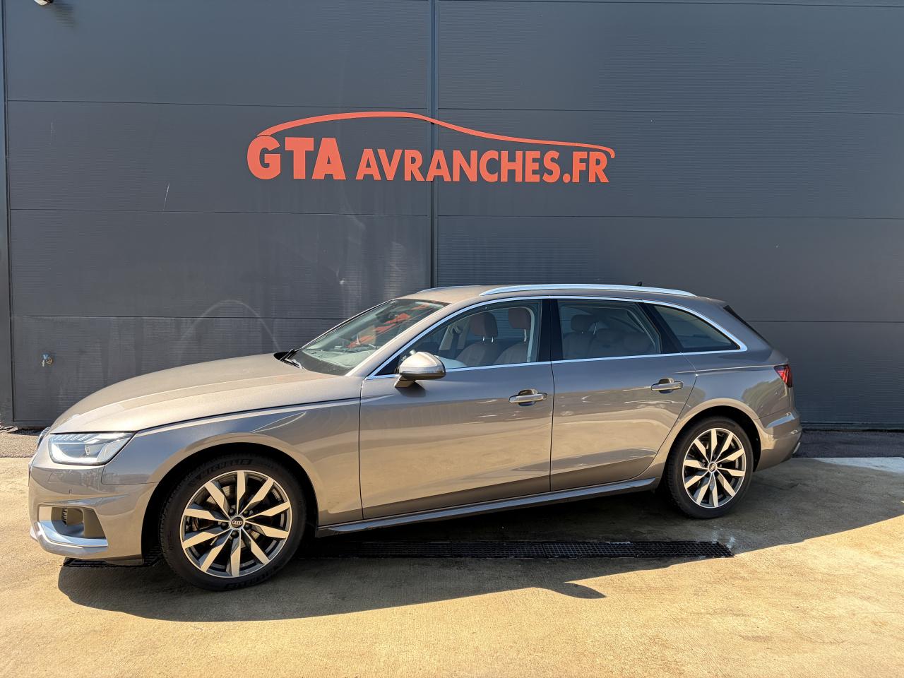 AUDI A4 AVANT