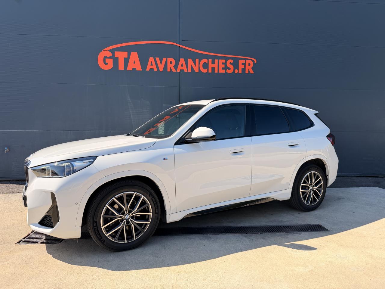 BMW X1 U11