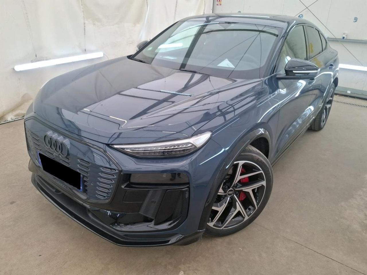 AUDI SQ6 E-TRON