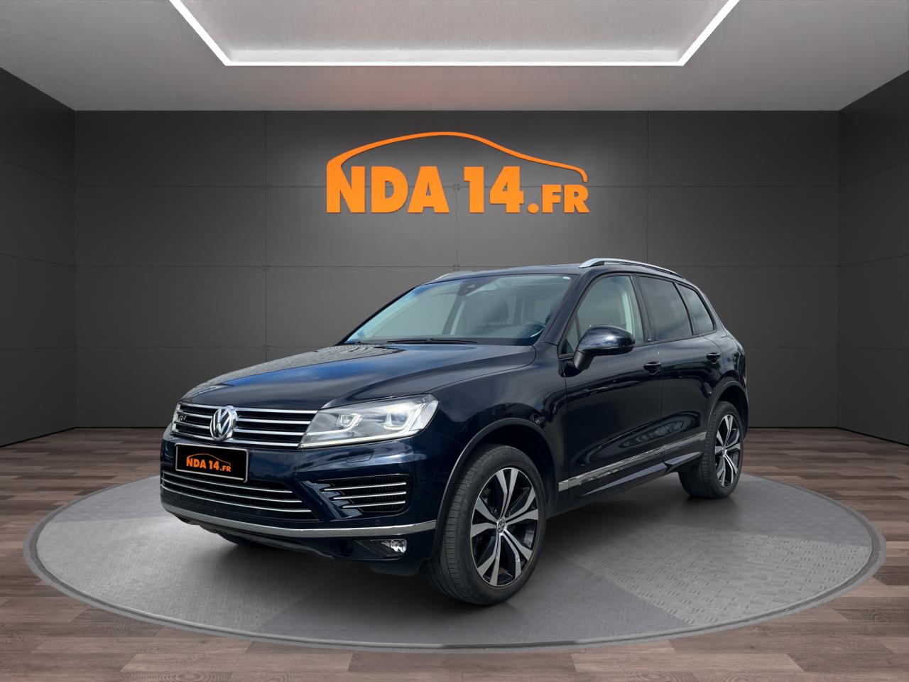 VOLKSWAGEN TOUAREG
