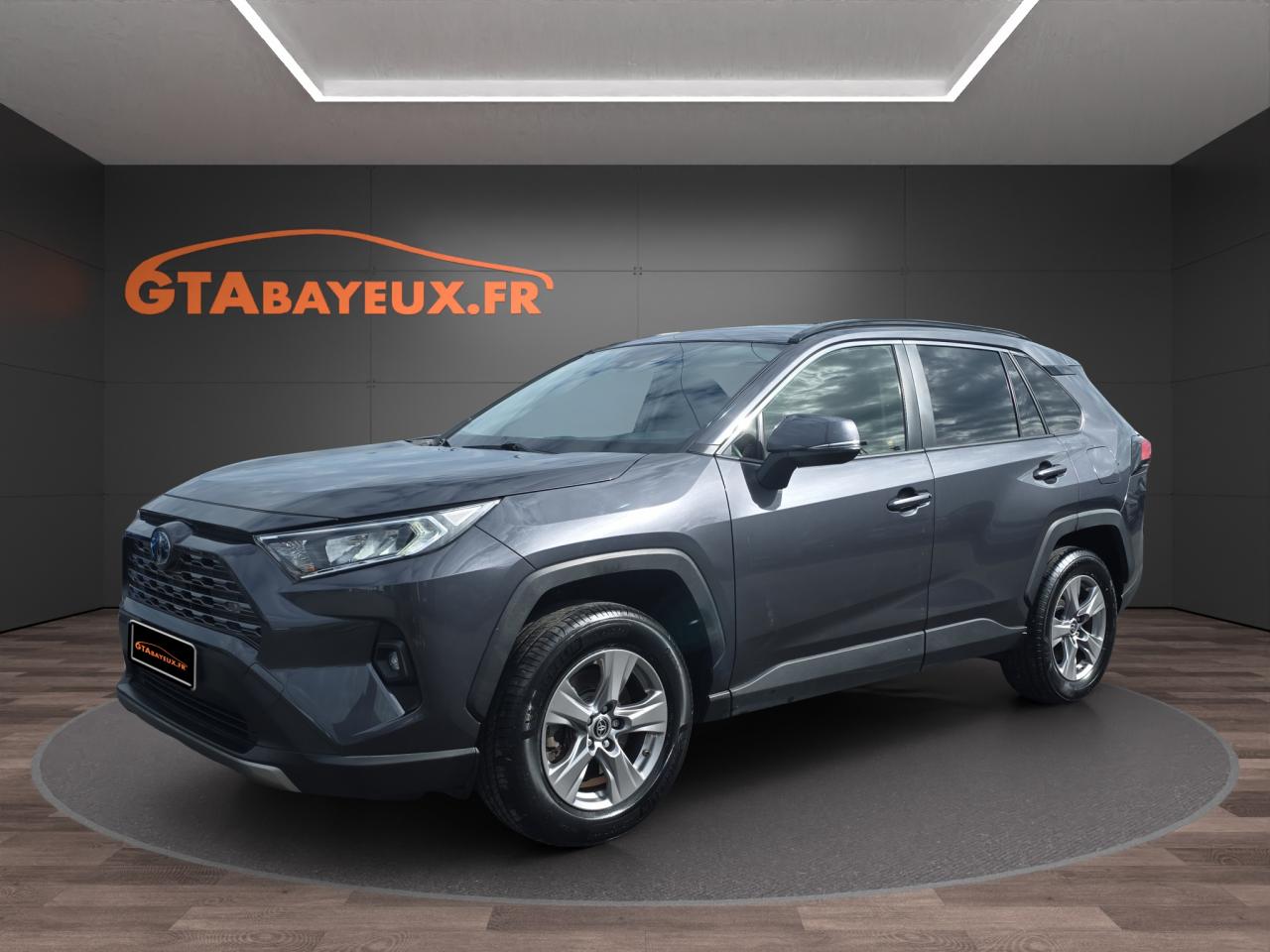 TOYOTA RAV 4