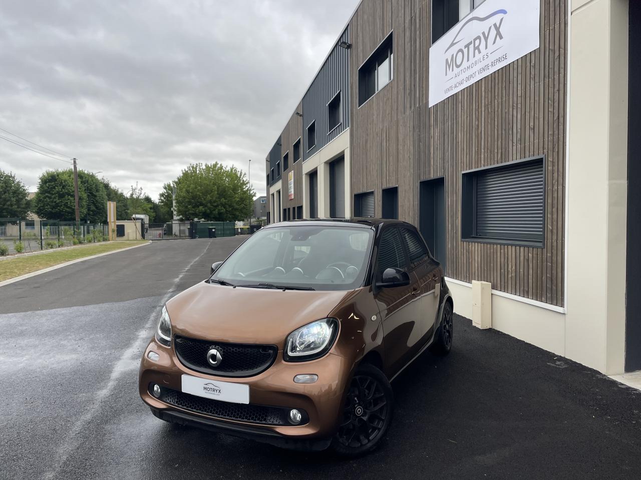 SMART FORFOUR Smart 0.9i - 90ch Prime/Toit panoramique/Sièges cuirs chauffants