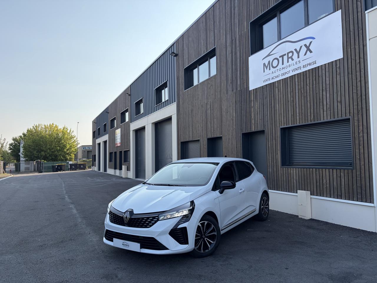 RENAULT CLIO