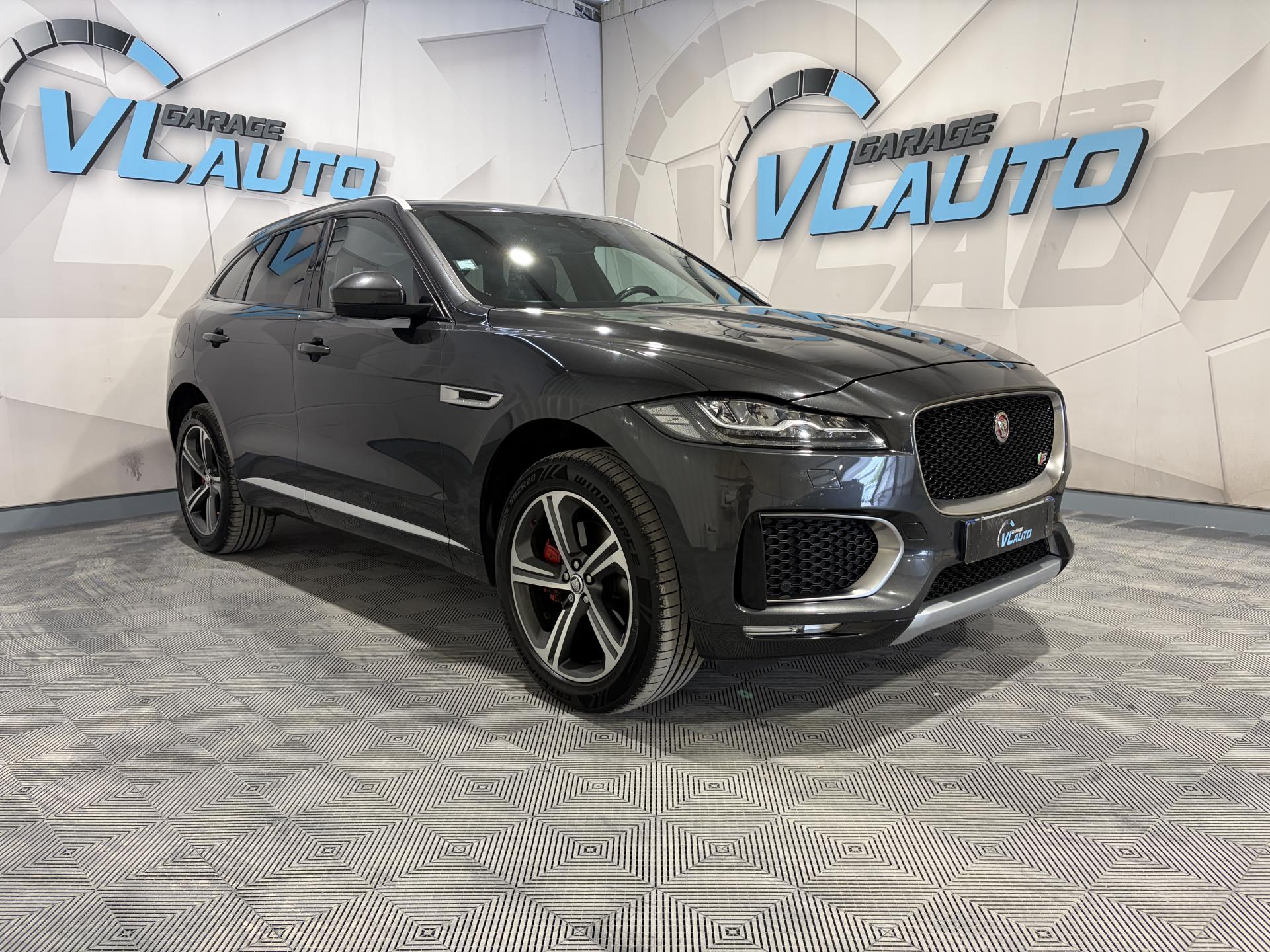 JAGUAR F-PACE