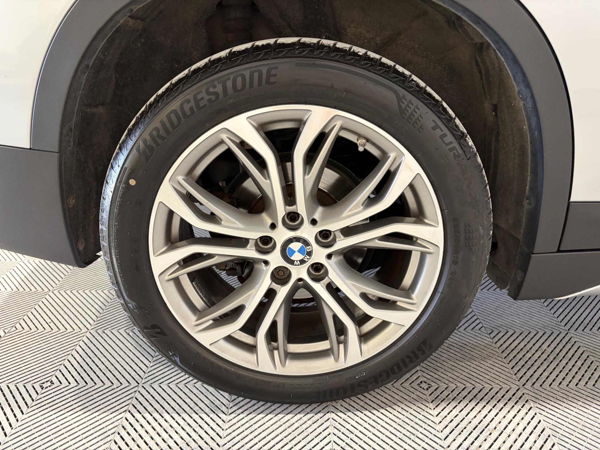 Thumbnail 16
