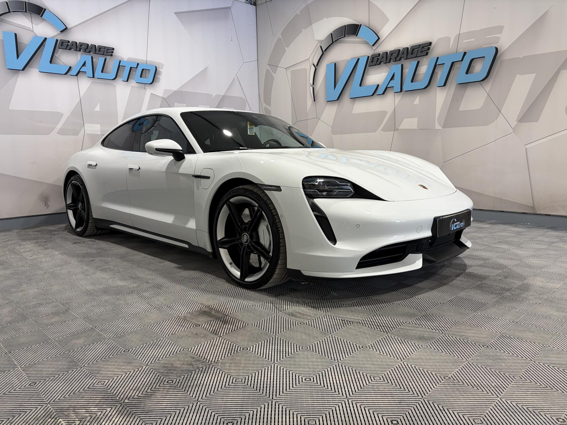 PORSCHE TAYCAN Turbo 680 ch