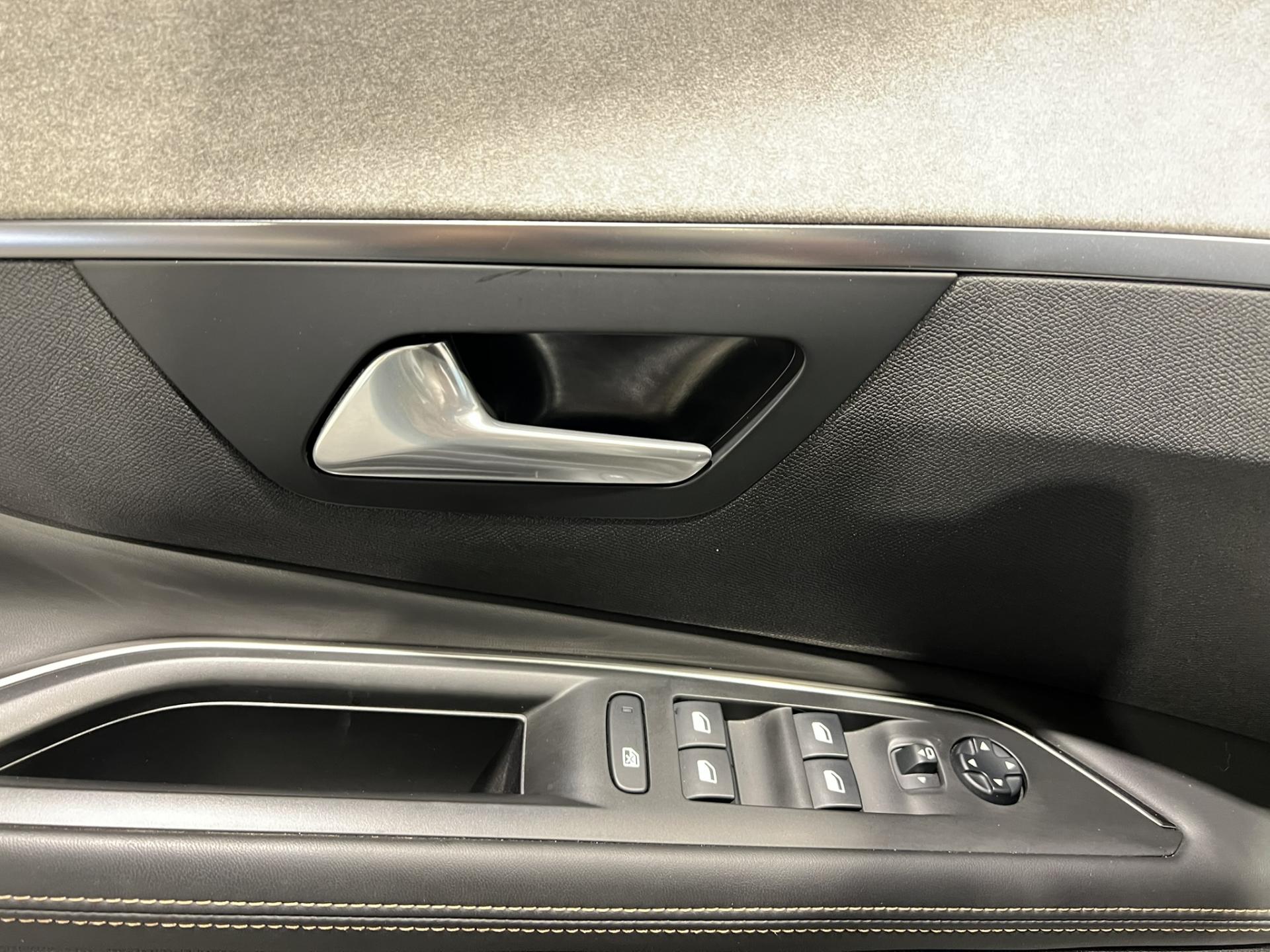 PEUGEOT 3008 occasion TINQUEUX - Photo 22