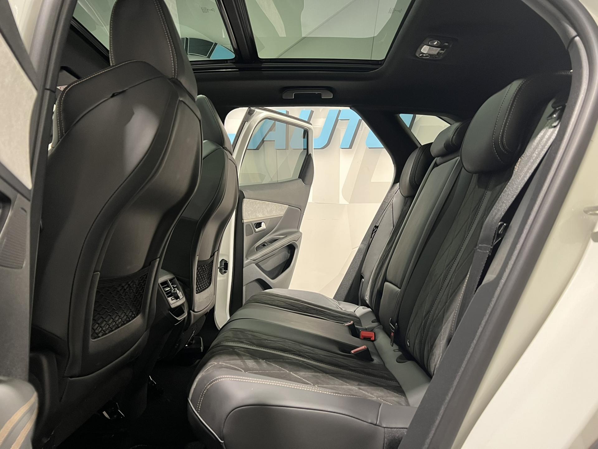 PEUGEOT 3008 occasion TINQUEUX - Photo 8