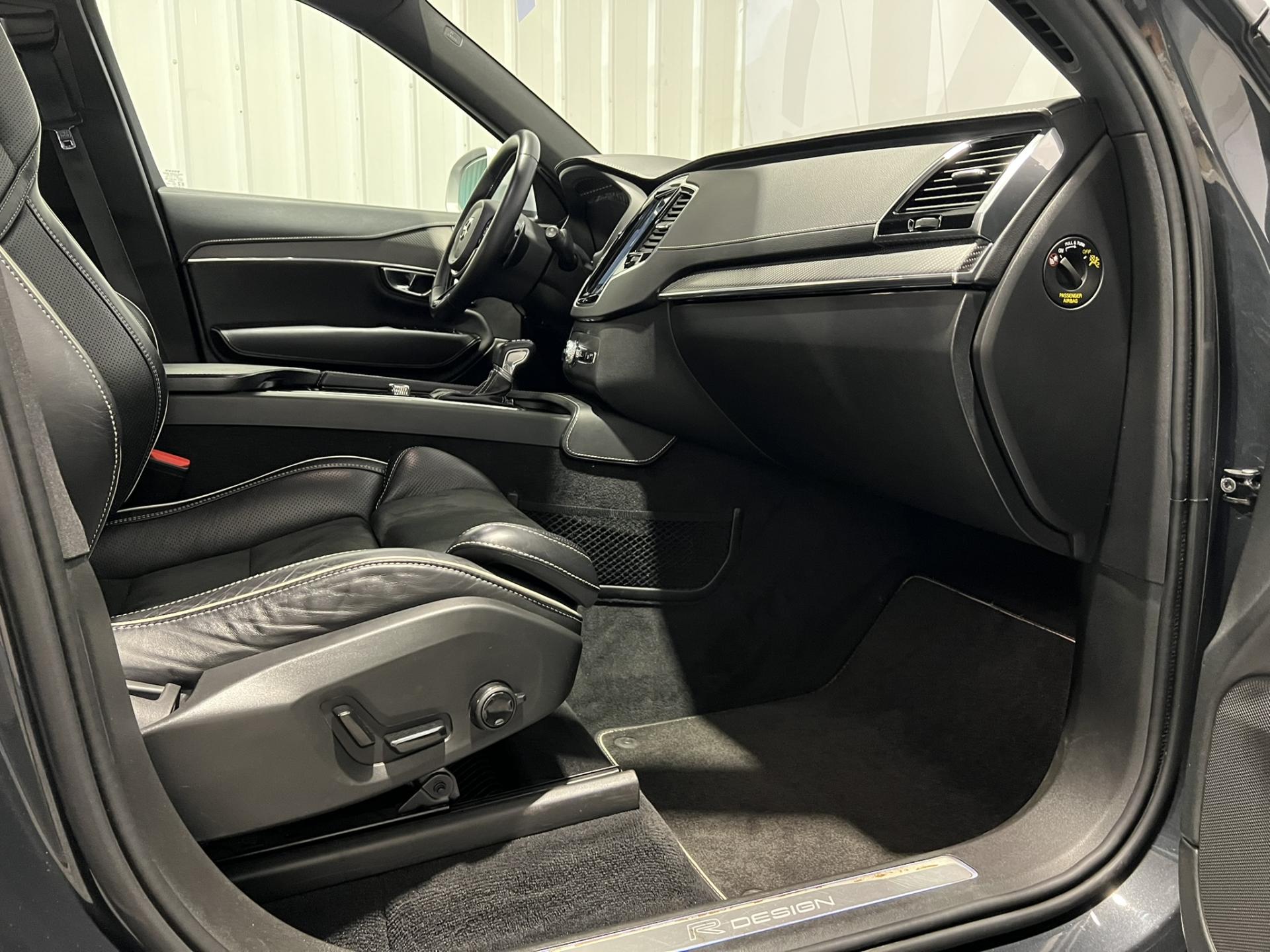 VOLVO XC90 occasion TINQUEUX - Photo 13