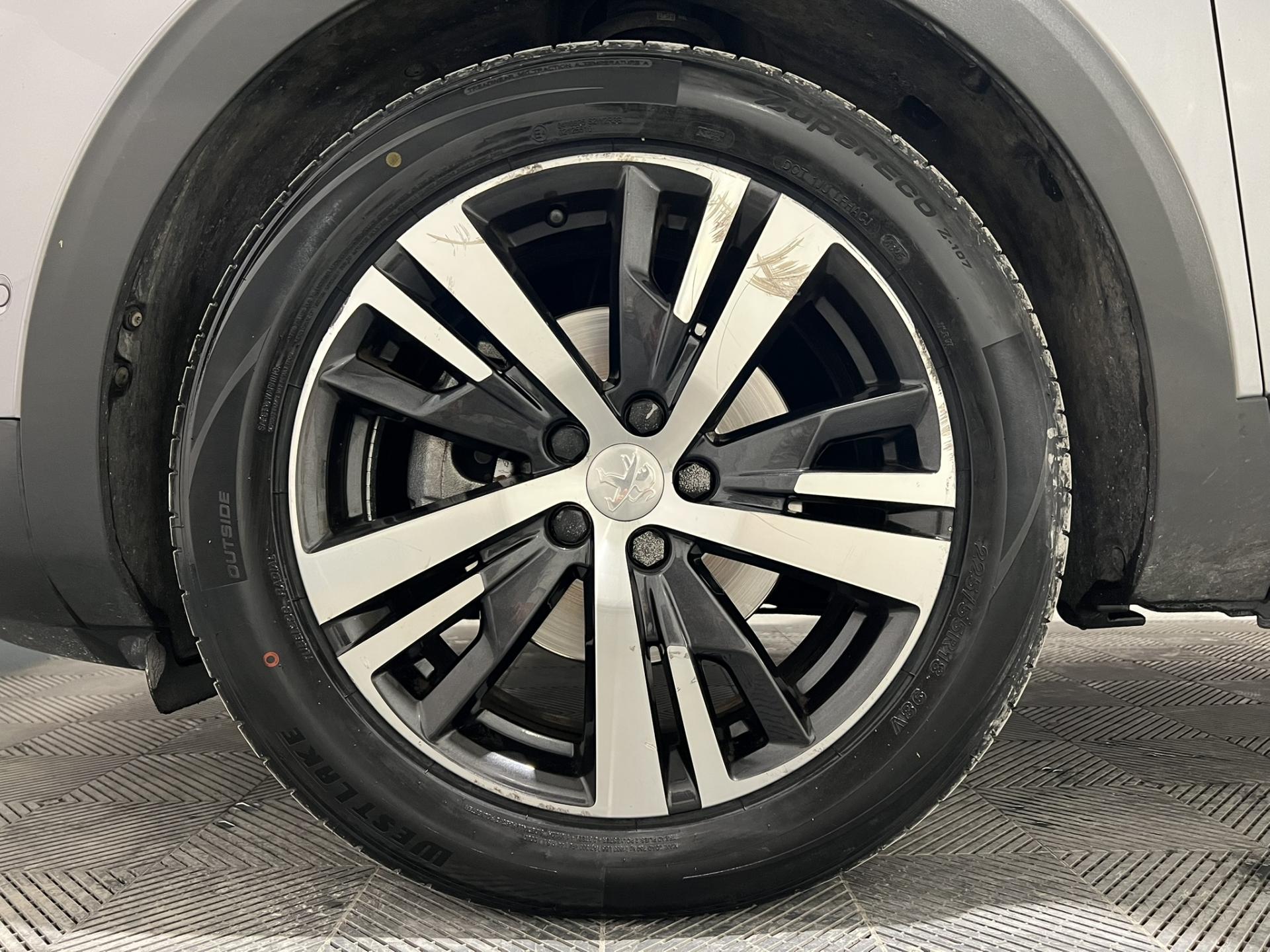PEUGEOT 5008 occasion TINQUEUX - Photo 19