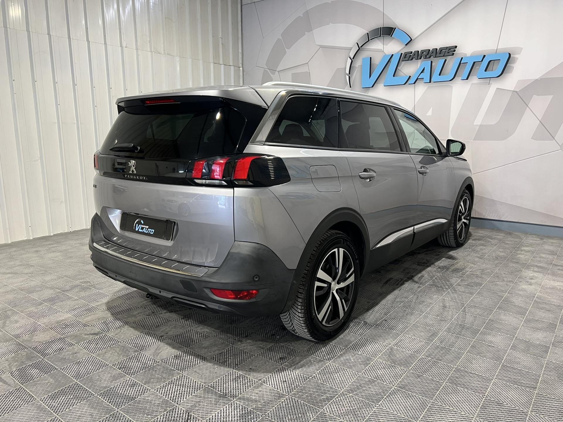 PEUGEOT 5008 occasion TINQUEUX - Photo 5
