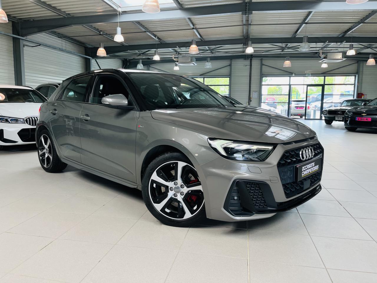 AUDI A1 SPORTBACK 40 TFSI 200 S line S-Tronic