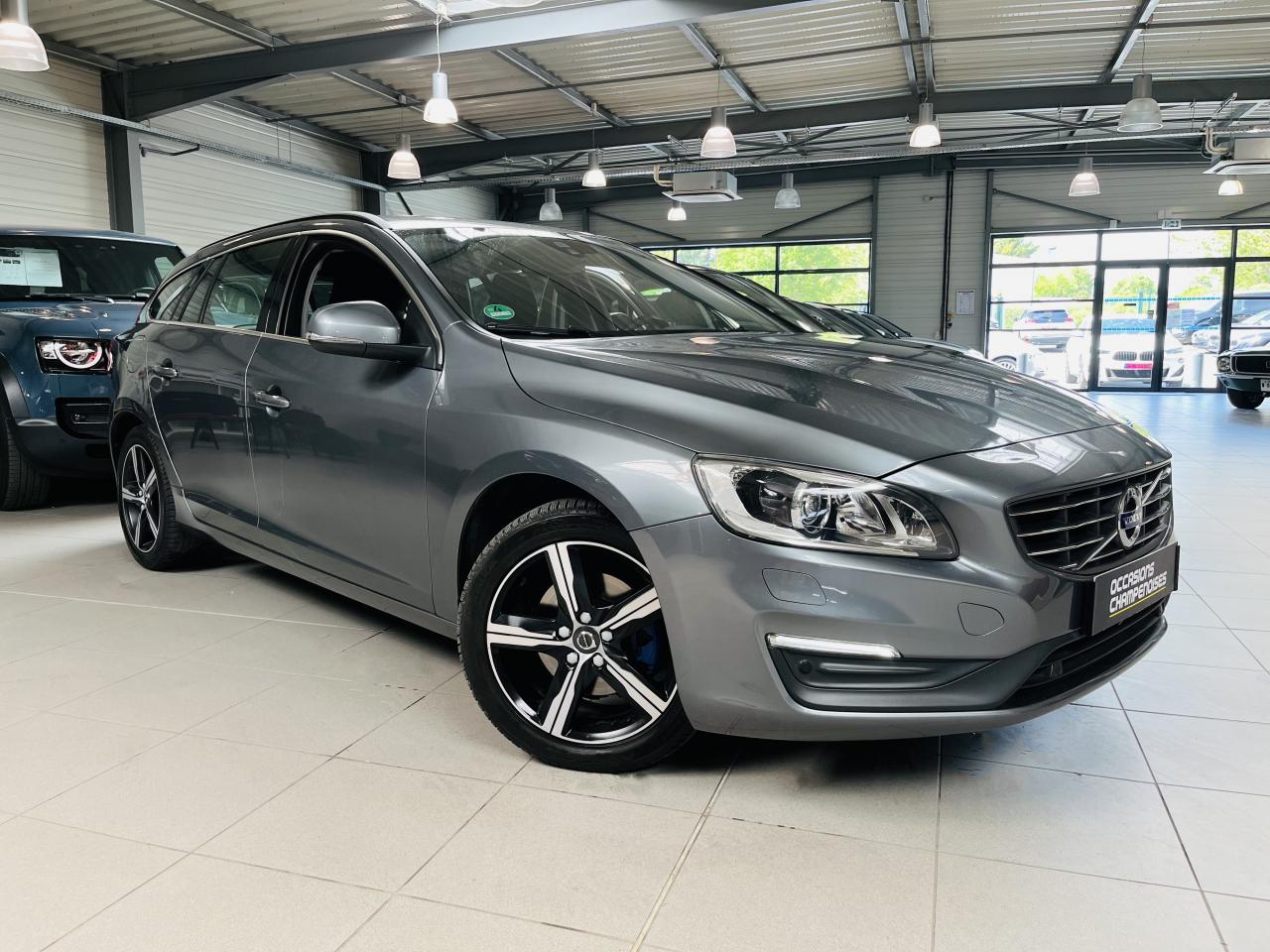 VOLVO V60 BUSINESS