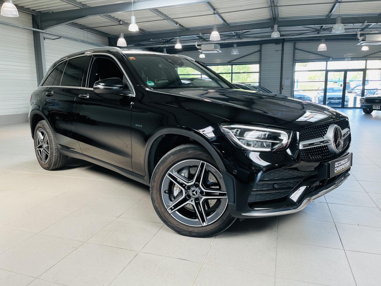 MERCEDES GLC