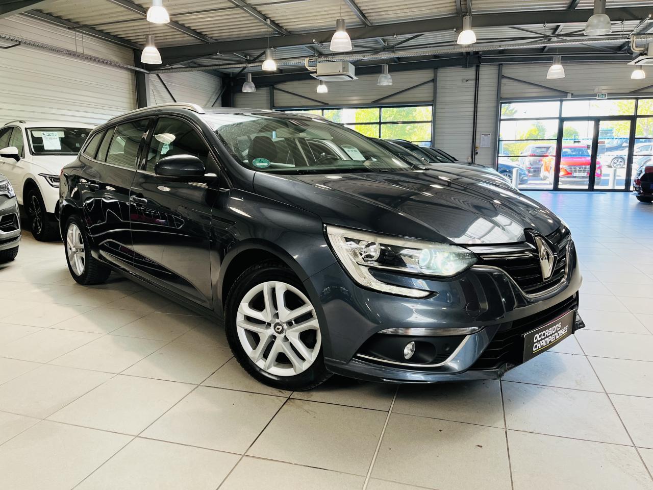 RENAULT MEGANE IV ESTATE BUSINESS