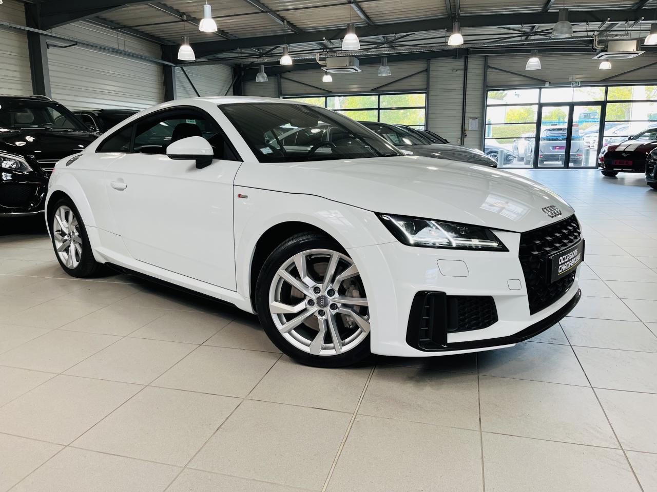 AUDI TT COUPE
