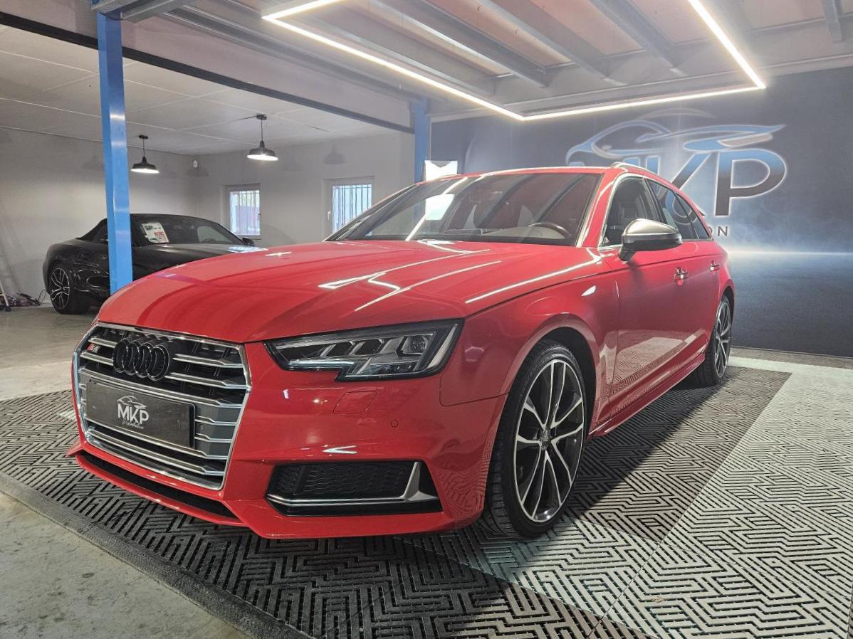 AUDI S4 avant 3.0 V6 TFSI 354 Quattro Tiptronic