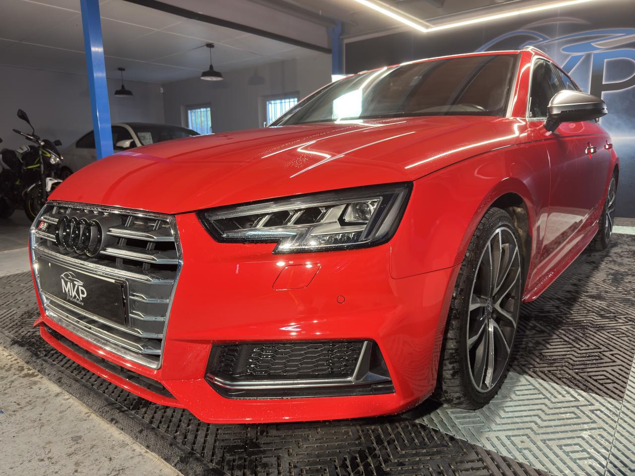 AUDI S4 AVANT occasion  - Photo 1