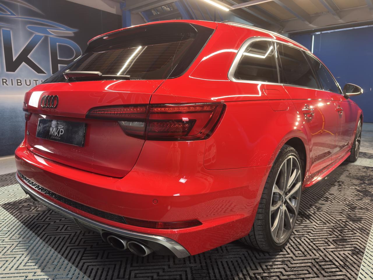 AUDI S4 avant occasion  - Photo 5