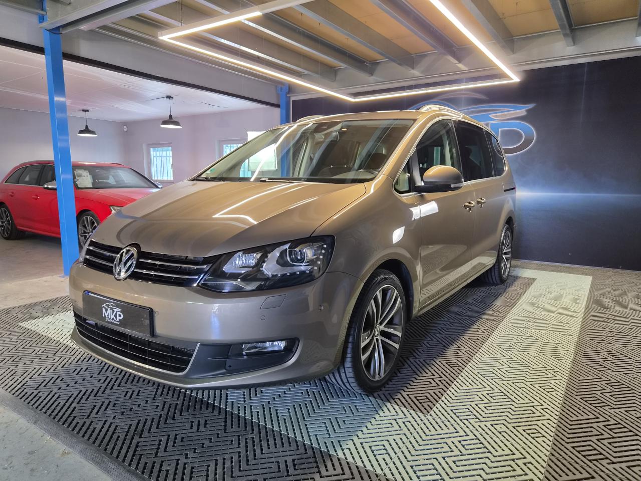 VOLKSWAGEN SHARAN