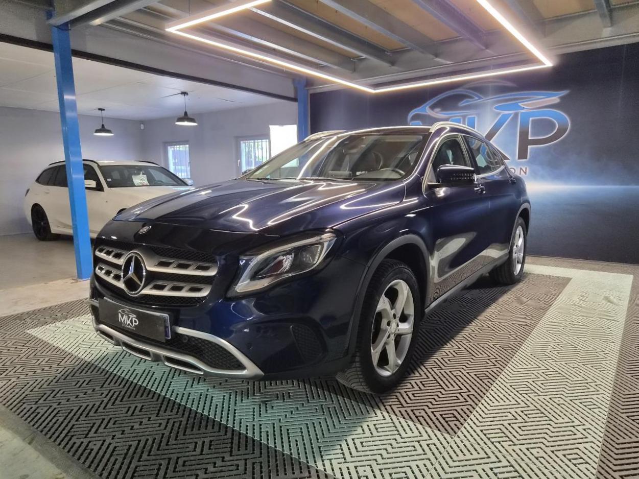 MERCEDES GLA