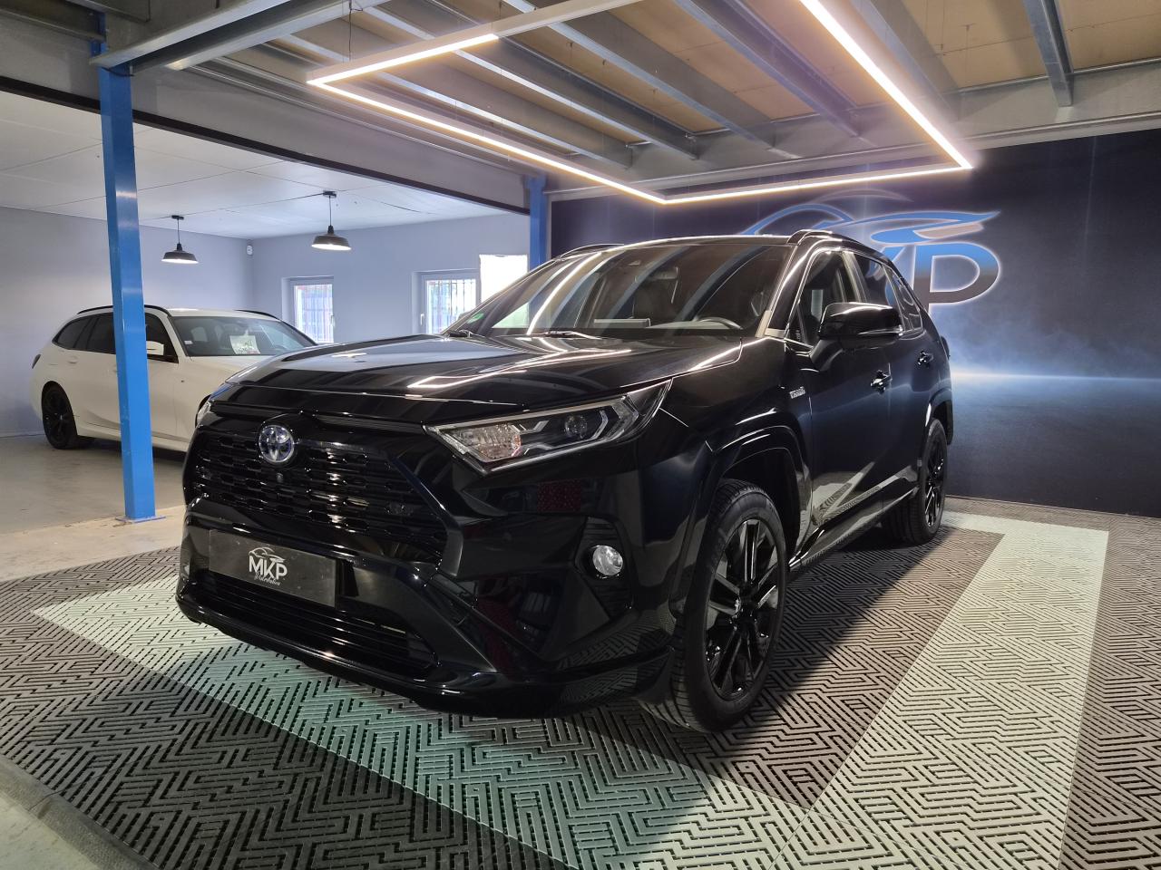 TOYOTA RAV 4 2.5 HYBRIDE 222 2WD Black Edition BVA