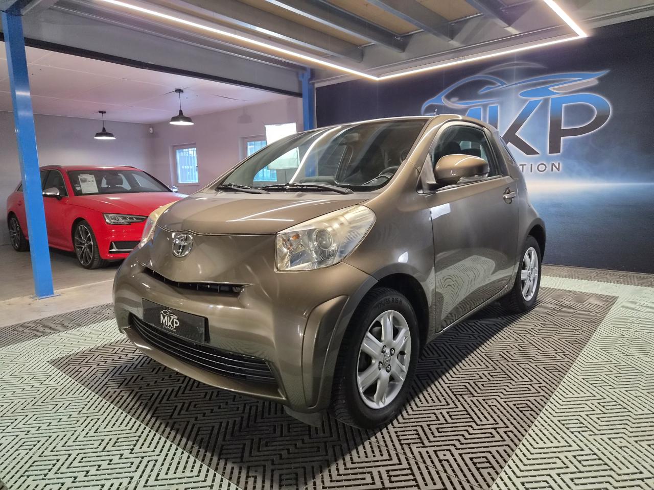 TOYOTA IQ 1.0 68 VVT-i BVM