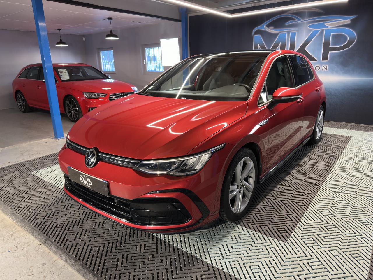 VOLKSWAGEN GOLF