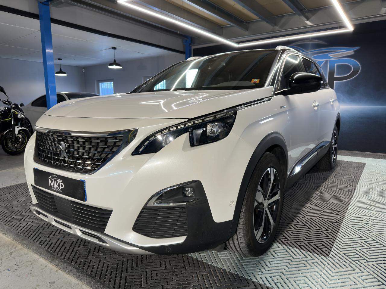 PEUGEOT 5008 occasion  - Photo 1