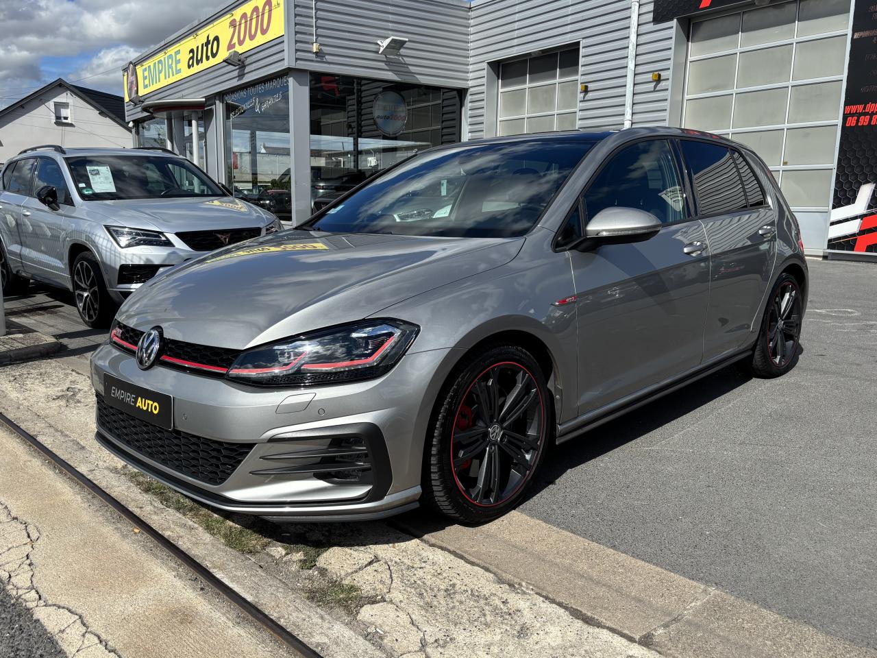VOLKSWAGEN GOLF GTI