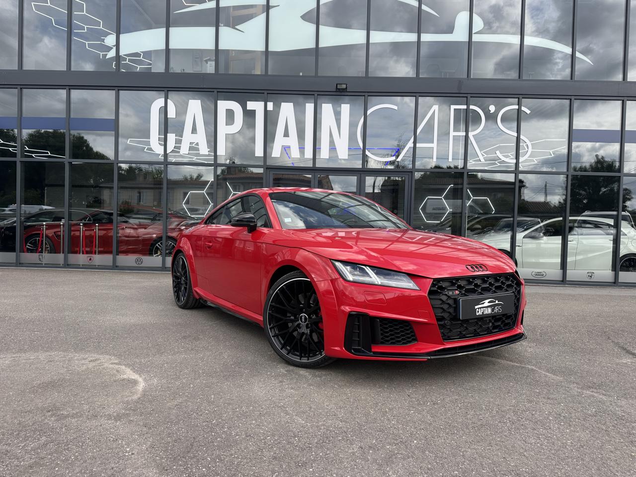 AUDI TT