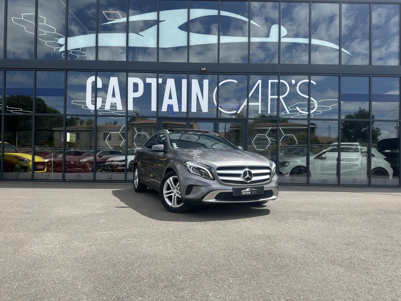 MERCEDES GLA