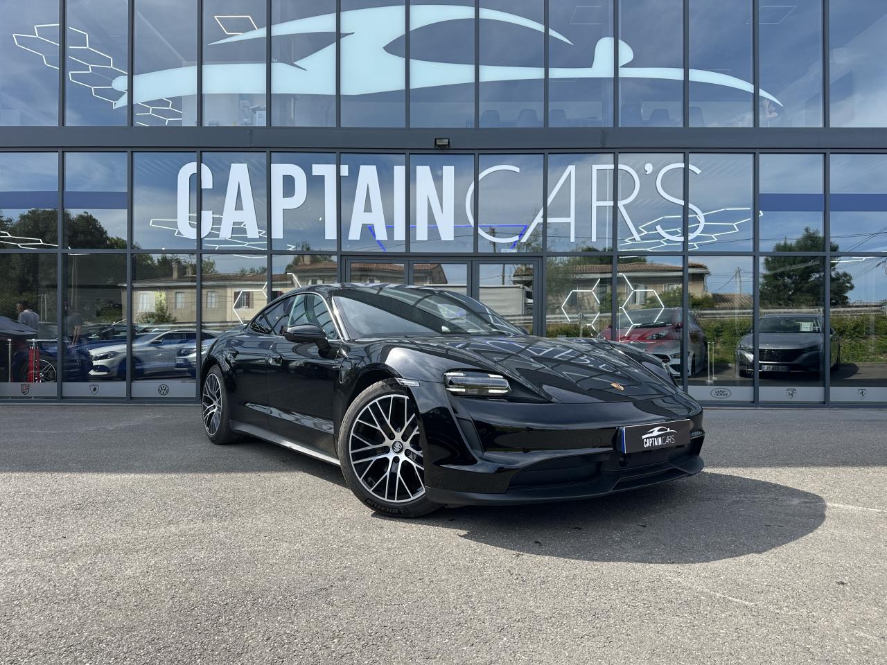 PORSCHE TAYCAN Electric  BERLINE Performance Plus PHASE 1