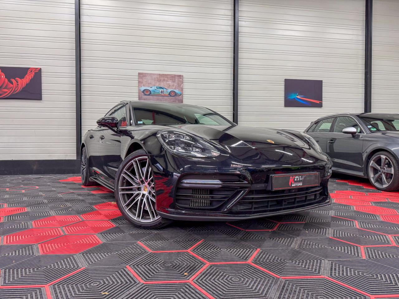 PORSCHE PANAMERA
