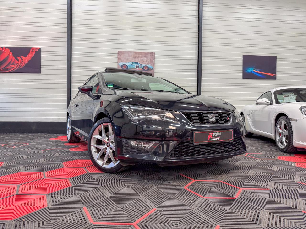 SEAT LEON