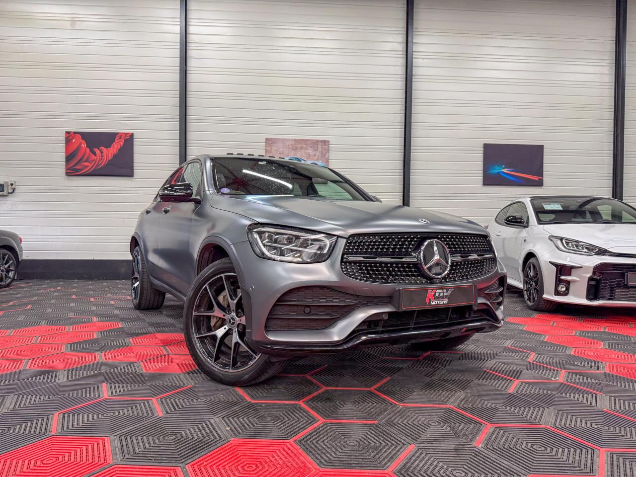 MERCEDES GLC