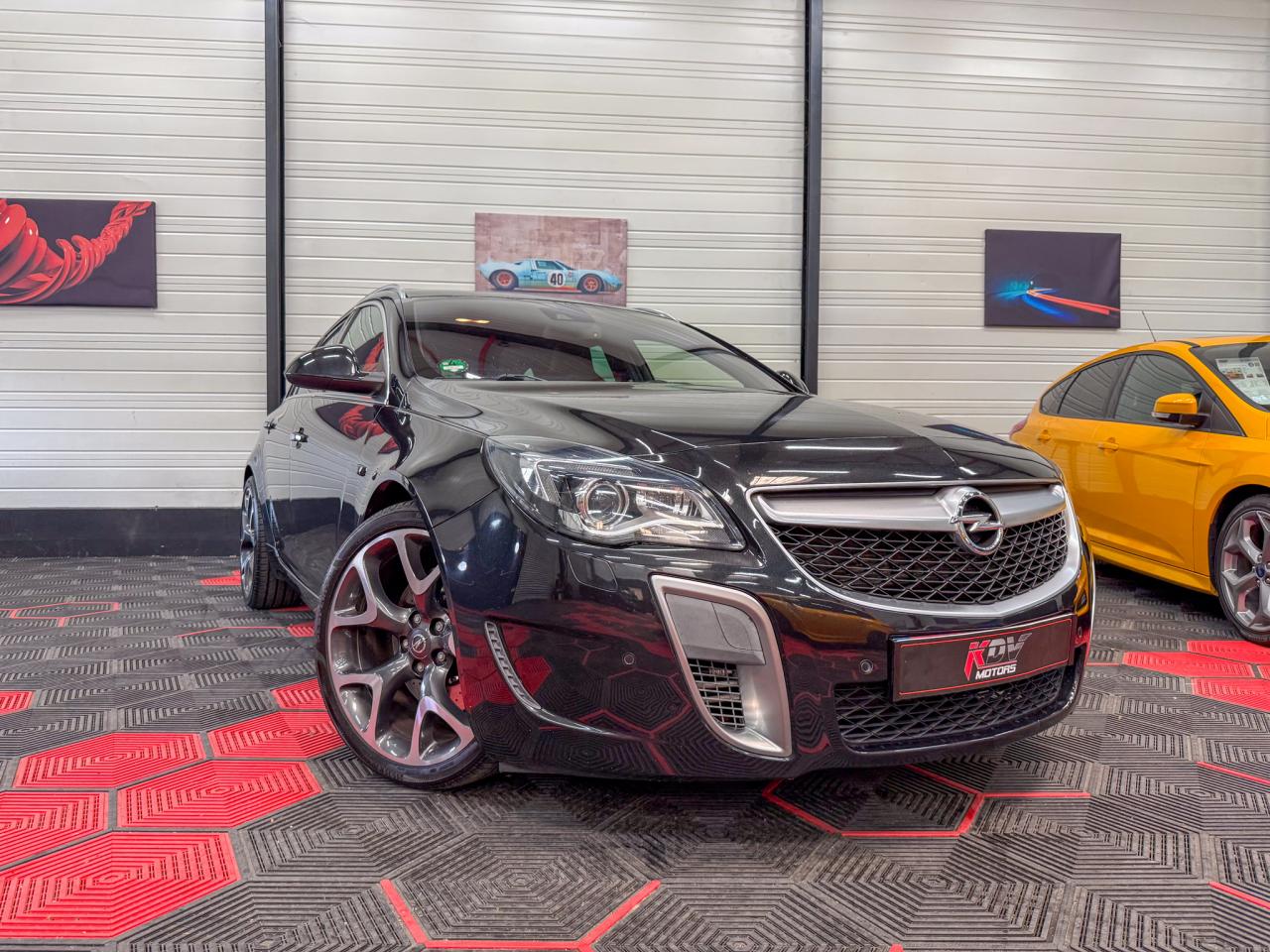 OPEL INSIGNIA