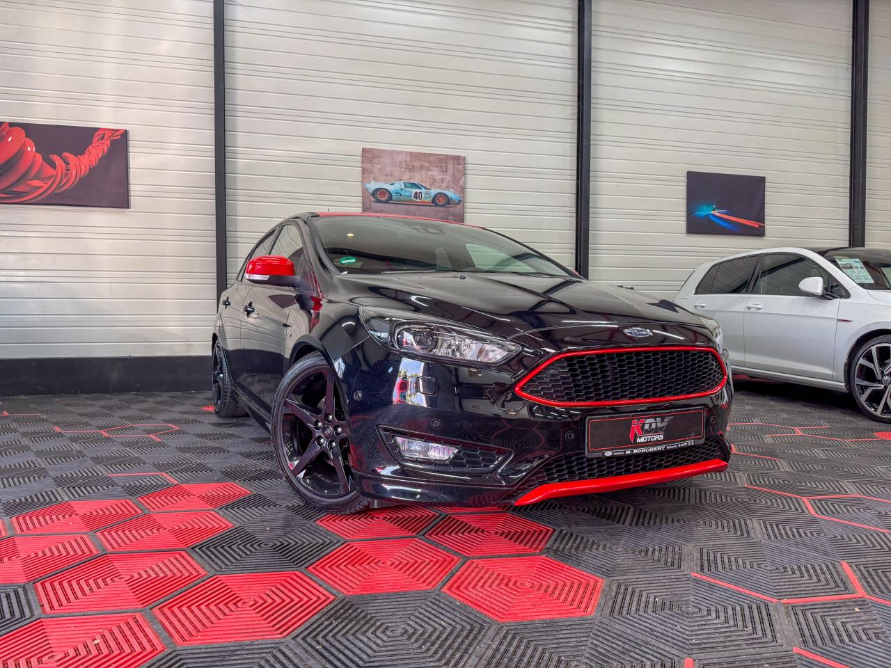 FORD FOCUS ST Line 1.5 EcoBoost 182 1e main